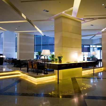 Grand Mercure Ambassador Changwon Esterno foto