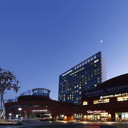 Grand Mercure Ambassador Changwon Esterno foto