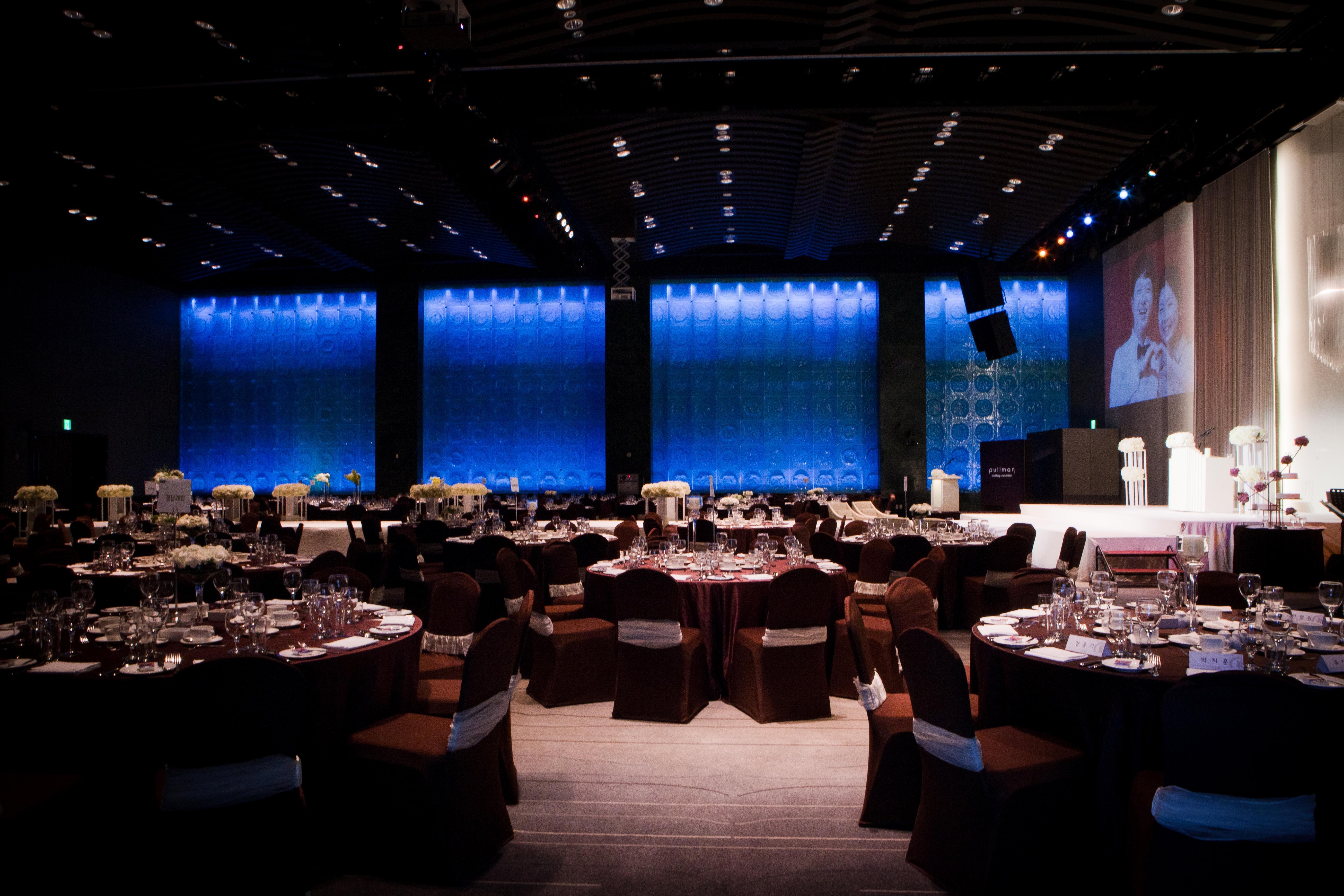 Grand Mercure Ambassador Changwon Esterno foto