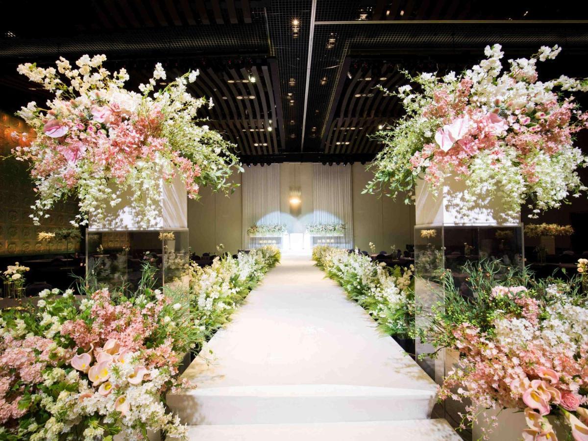 Grand Mercure Ambassador Changwon Esterno foto