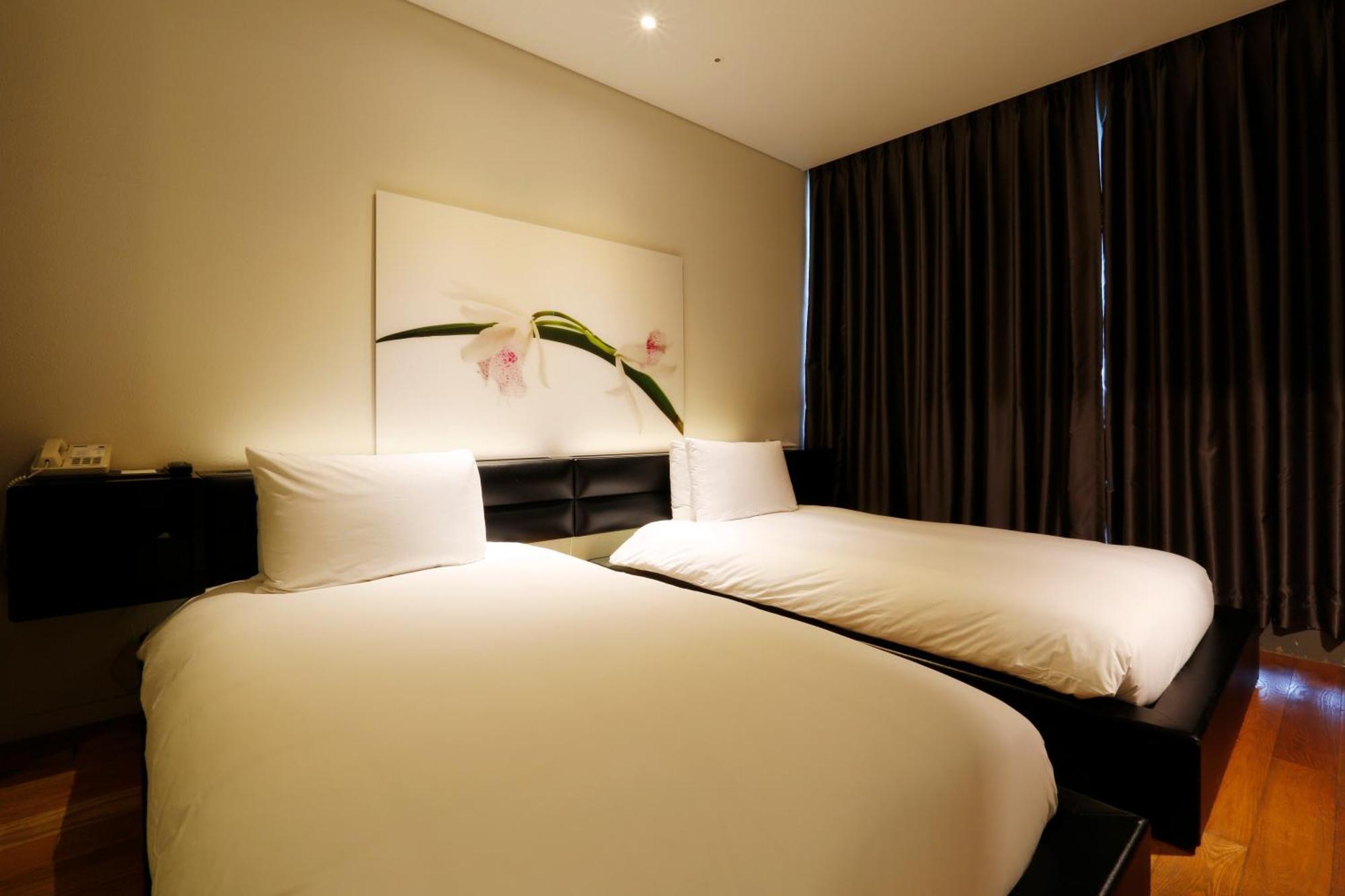 Grand Mercure Ambassador Changwon Esterno foto