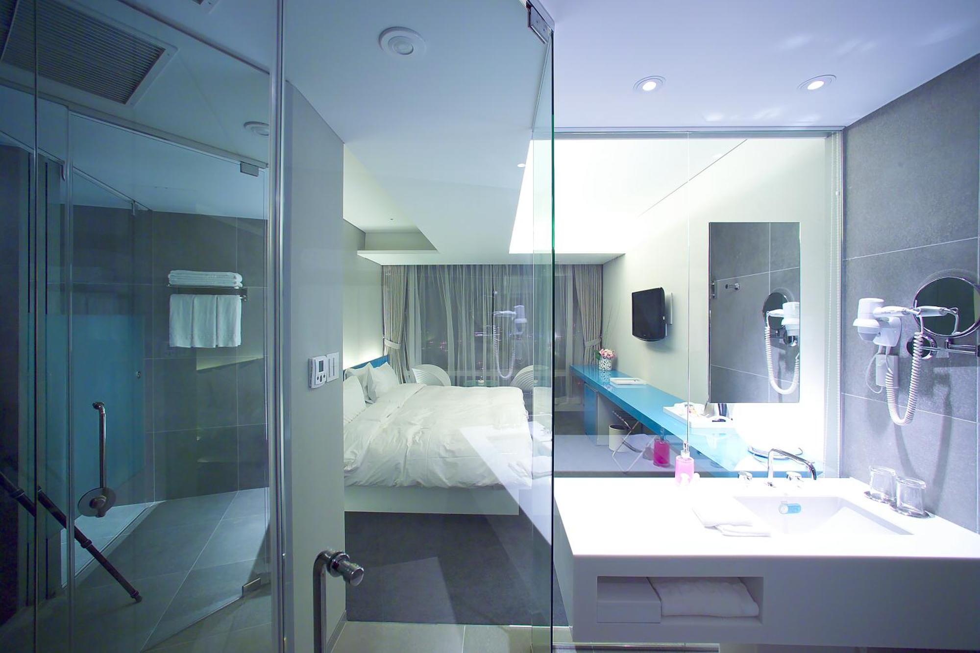 Grand Mercure Ambassador Changwon Esterno foto