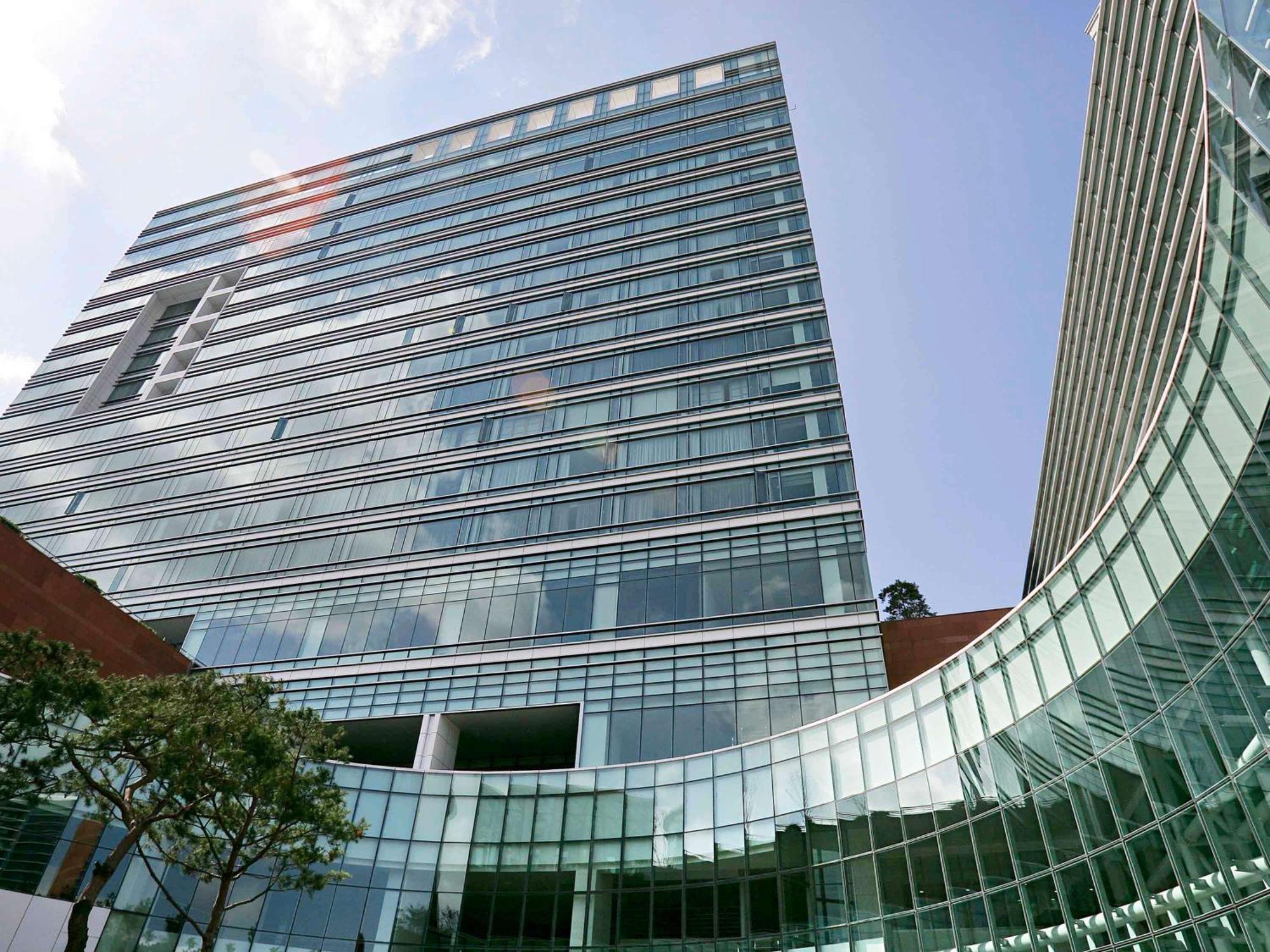 Grand Mercure Ambassador Changwon Esterno foto